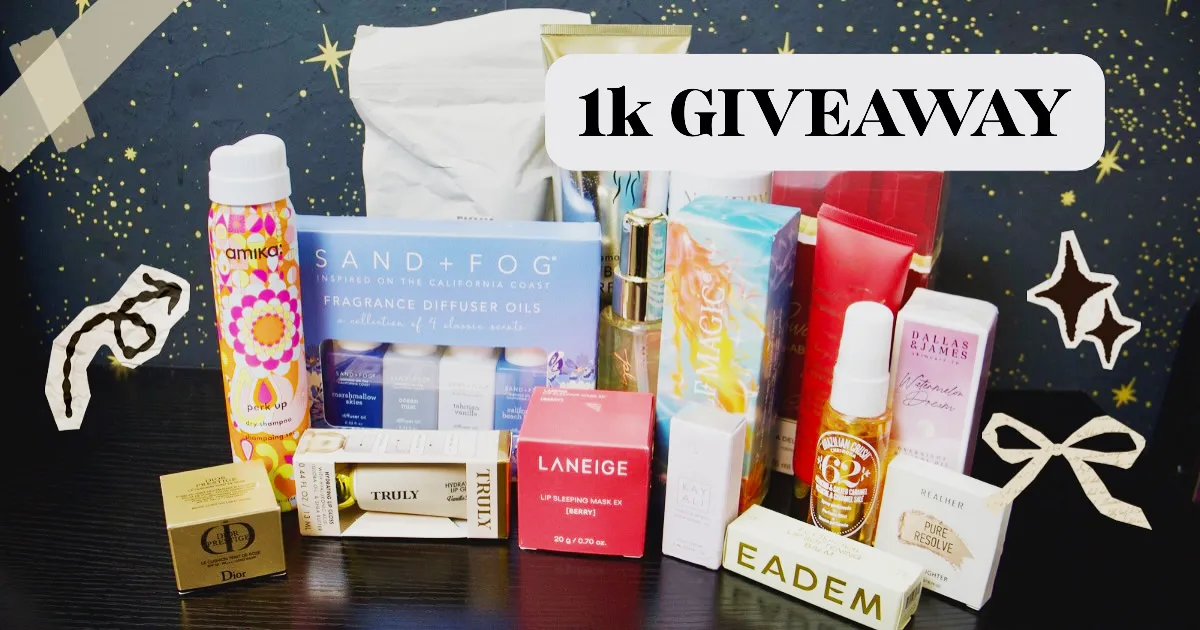 Stardust Studio 1K Giveaway