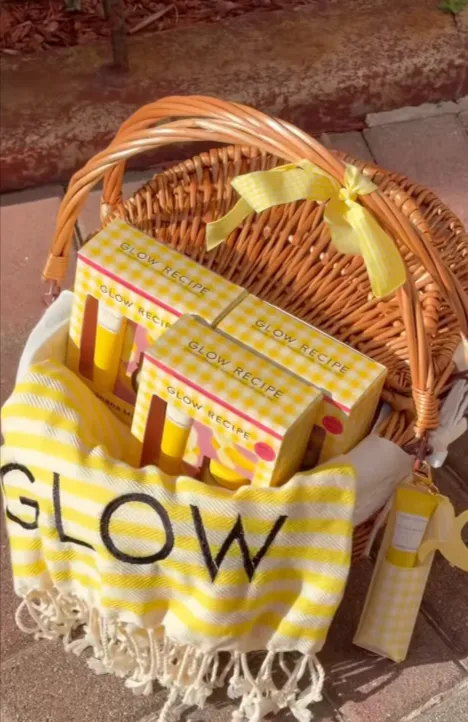 Banana Picnic Basket Giveaway