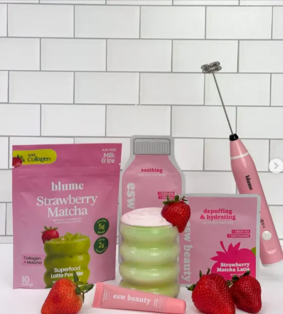 The ultimate Strawberry Matcha Latte Summer bundle Giveaway