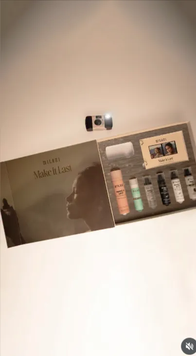 Setting Spray Pr Mailer Giveaway